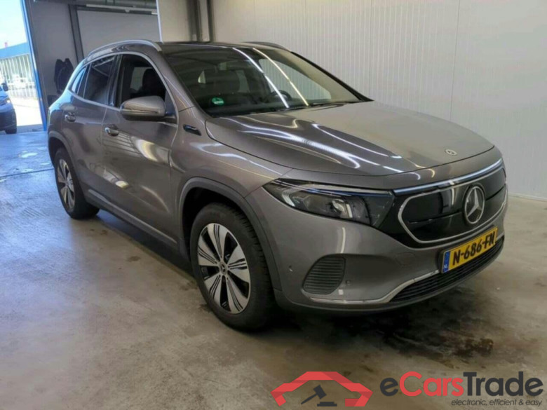 MERCEDES-BENZ EQA 250 Bns Sol. Lux #4