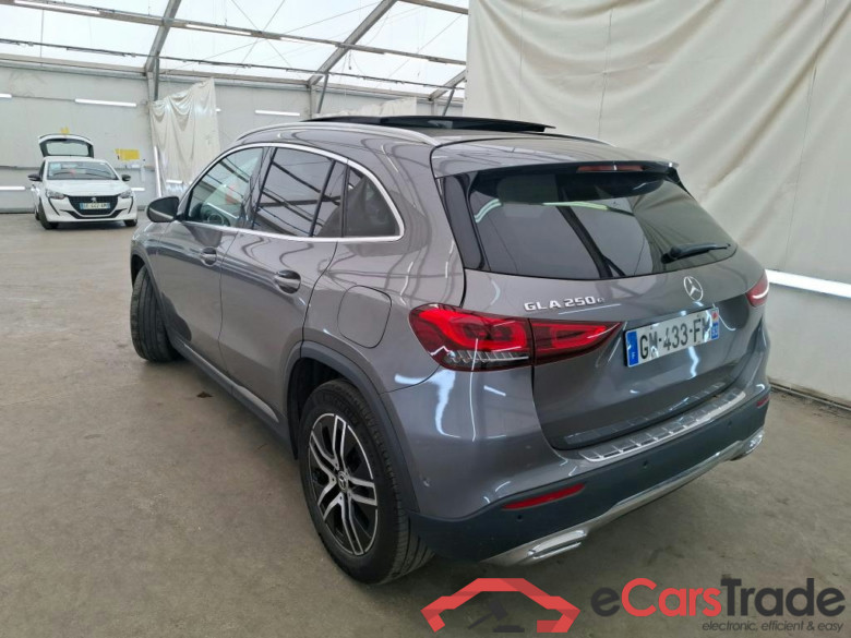 MERCEDES-BENZ GLA / 2020 / 5P / SUV GLA 250 e BUSINESS LINE DCT #3