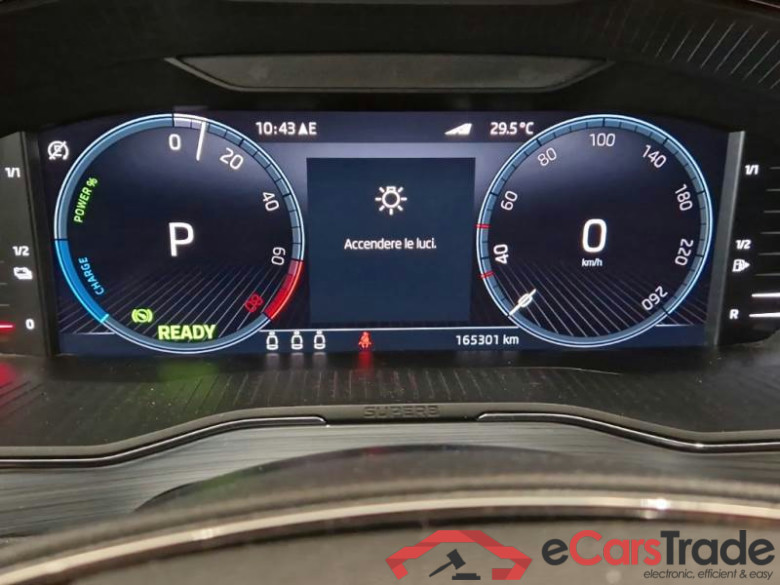 SKODA SUPERB WAGON / 2019 / 5P / STATION WAGON 1.4 TSI PLUG-IN HYBRYD EXECUTIVE DSG #4