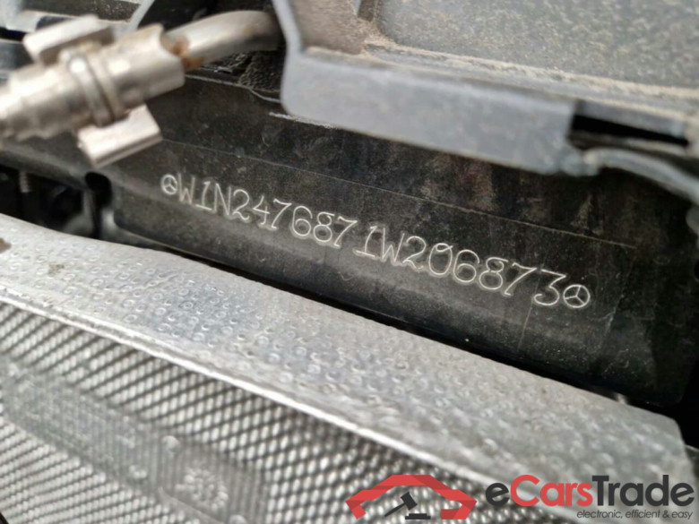 MERCEDES-BENZ GLB 200 Bns Sol.AMG 7p #5