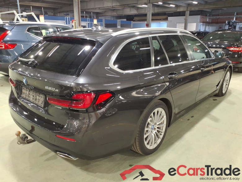 BMW 5 SERIES TOURING 2.0 520E TOURING AUTO #4