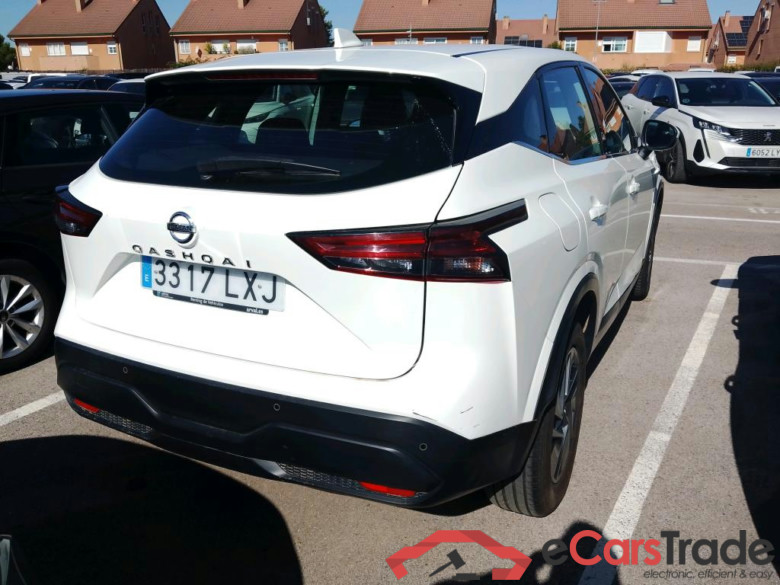 NISSAN QASHQAI / 2021 / 5P / todoterreno DIG-T 103kW (140CV) mHEV 4x2 Acenta #2