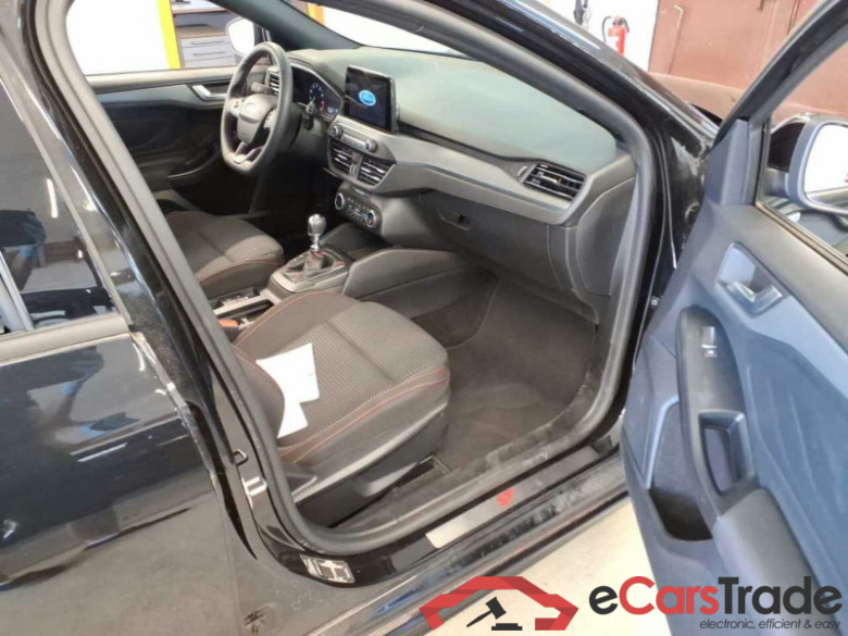 Ford Focus Lim.  #6