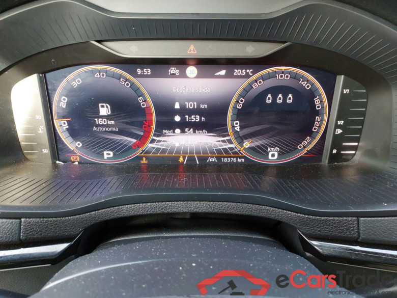 SKODA Karoq 1.5 TSI 110 kW (150 CV) DSG 7 vel. Sportline(çWinterpack) #4