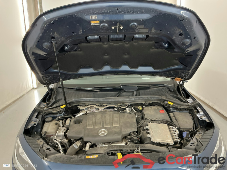 MERCEDES-BENZ GLA 2.0 GLA 180 D DCT BUSINESS SOLUTION ESS #6