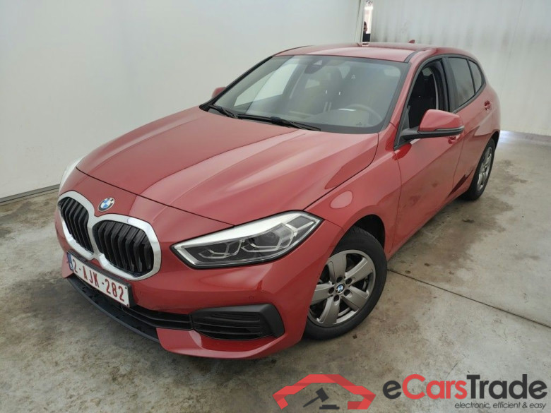 BMW 1 Reeks Hatch 116iA (80 kW) 5d