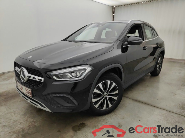 Mercedes-Benz GLA GLA 180 Business Solution 5d