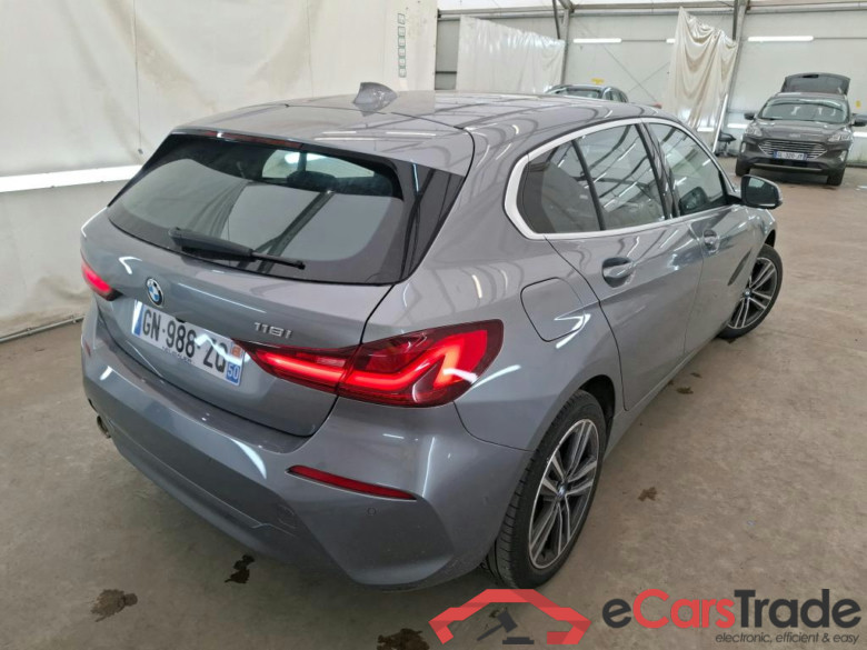 BMW Série 1 / 2019 / 5P / Berline 118i DKG7 Business Design #3
