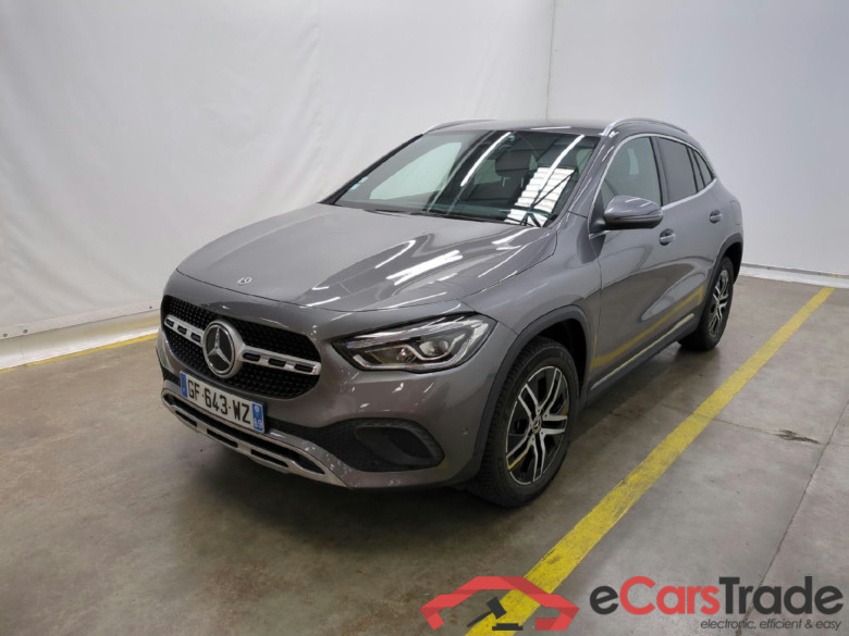 MERCEDES-BENZ GLA / 2020 / 5P / SUV 1.3 GLA 250 e BUSINESS LINE DCT
