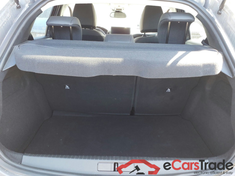 PEUGEOT 208  PEUGEOT 208  Allure Hybrid 110 ch e-DCS6 + pack access #2