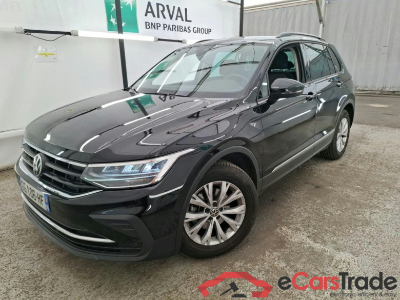 VOLKSWAGEN Tiguan / 2020 / 5P / SUV 1.5 TSI 150 DSG7 Life Busines #1