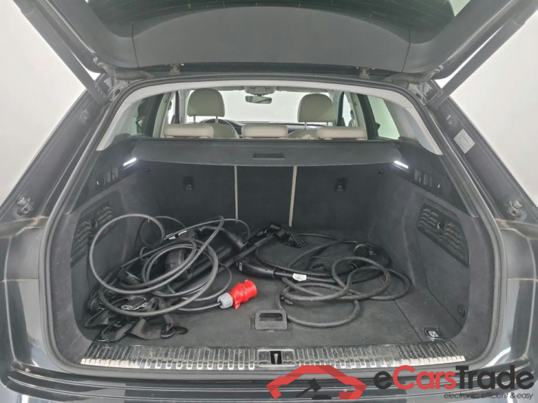 AUDI E-TRON BEV 95KWH 55 QUATTRO ATTRACTION #1