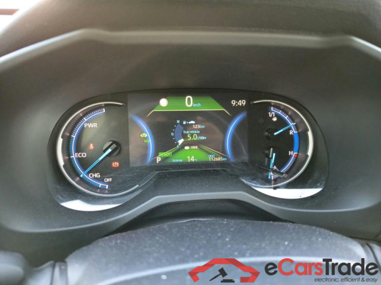 TOYOTA Rav4 / 2018 / 5P / todoterreno 2.5l 220H Advance #4