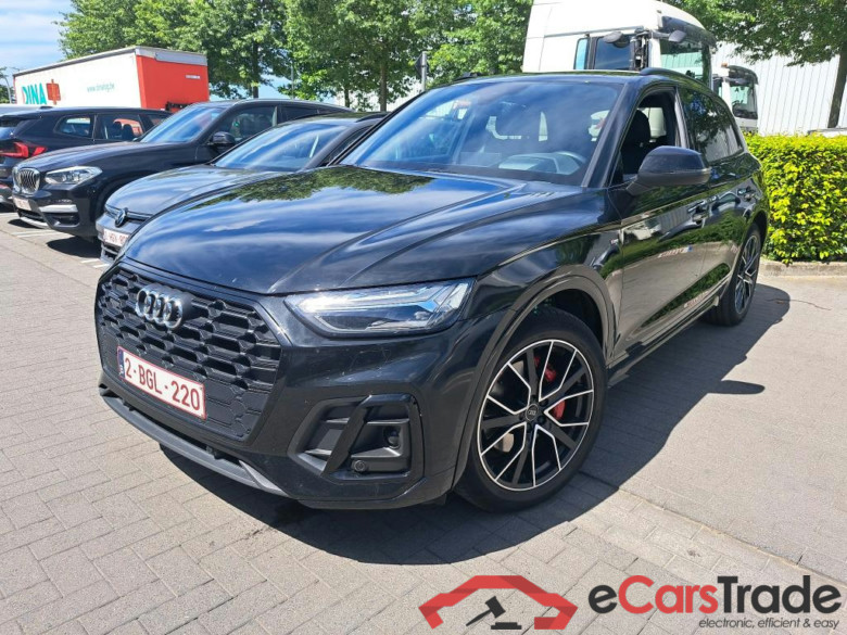 AUDI Q5 2.0 55 TFSI E S TRO. QUATTRO COMPETITION