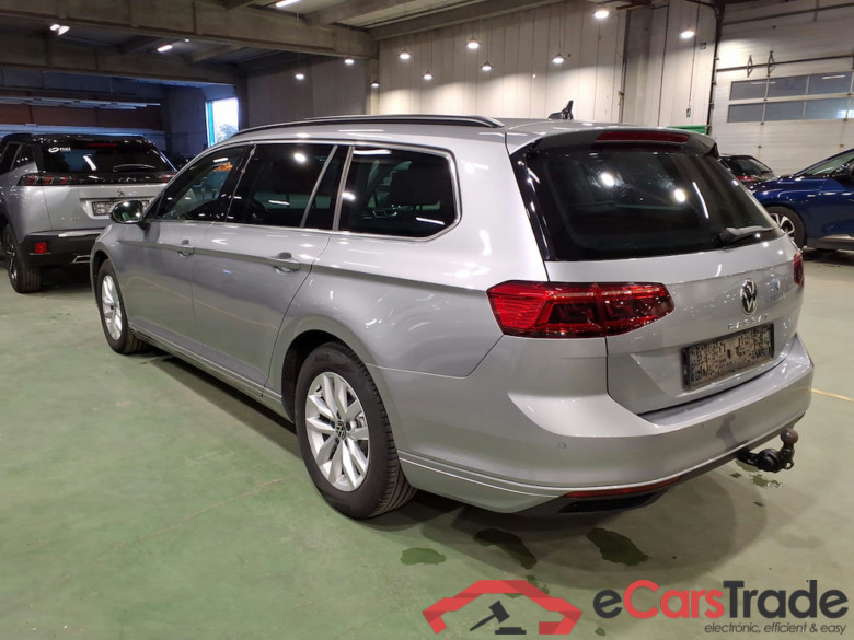 VOLKSWAGEN Passat 2.0 TDI 90KW MSQ VARIANT STYLE BUSINESS #1
