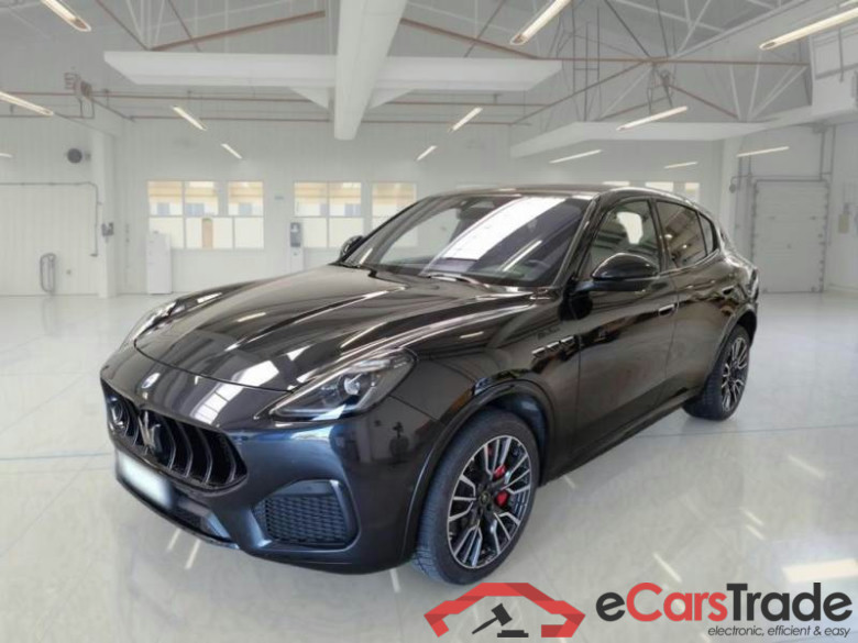 MASERATI GRECALE / 2022 / 5P / SUV 2.0 330CV MHEV MODENA Q4 AUTO #1