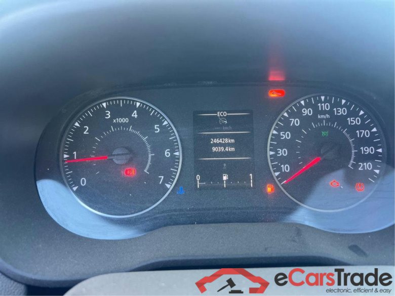 DACIA Duster / 2018 / 5P / todoterreno Comfort Blue dCi 85kW (115CV) 4X4 #5
