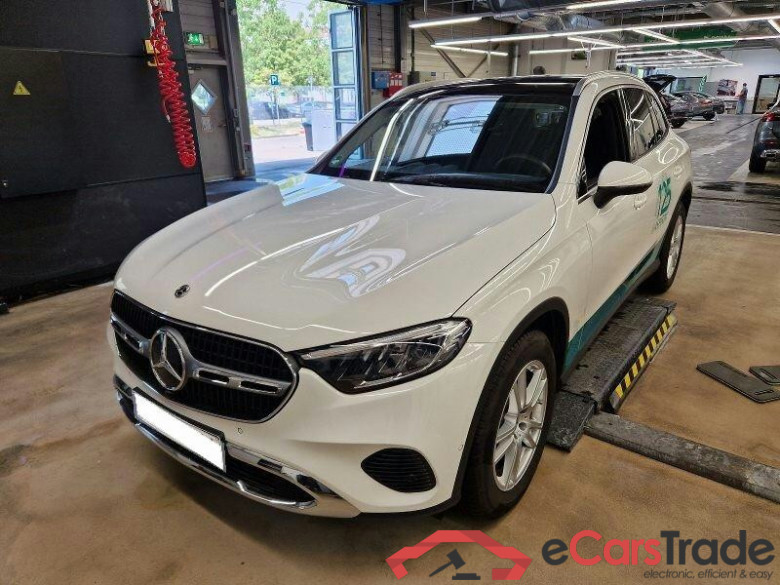 Mercedes-Benz GLC (BM 254)(06.2022->) DE - SUV5 GLC 200 EU6d, 4Matic Avantgarde, 2022 - 2024 #1
