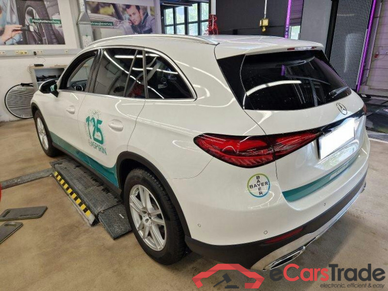 Mercedes-Benz GLC (BM 254)(06.2022->) DE - SUV5 GLC 200 EU6d, 4Matic Avantgarde, 2022 - 2024 #4