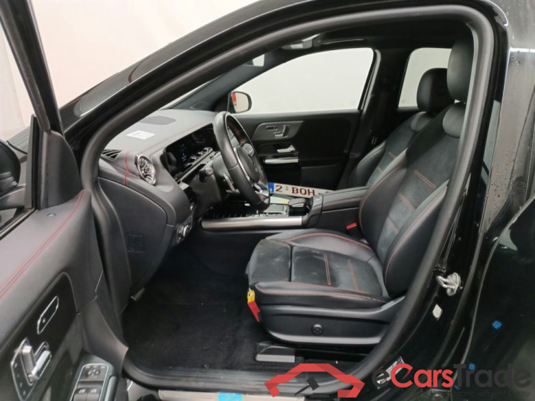Mercedes-Benz EQA EQA 300 4MATIC Business Solution Luxury 5d #3