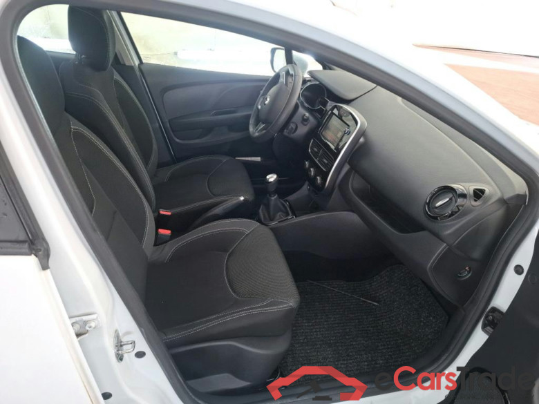 Clio IV Air MediaNav 1.5 dCi 75CV BVM5 E6 #6