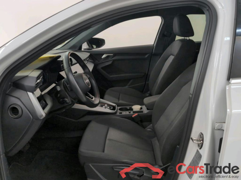 AUDI A3 2.0 TDI 35 110KW S TRONIC ATTRACTION B.E #5