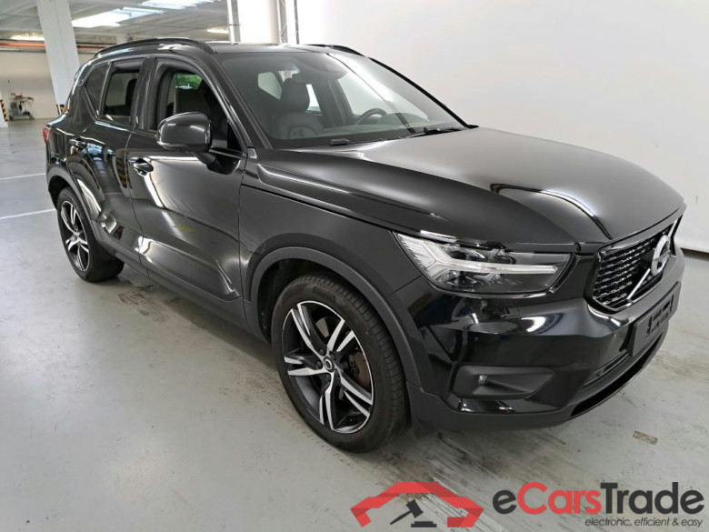 VOLVO XC40 1.5 T5 RECHARGE GEARTRONIC R-DESIGN #2
