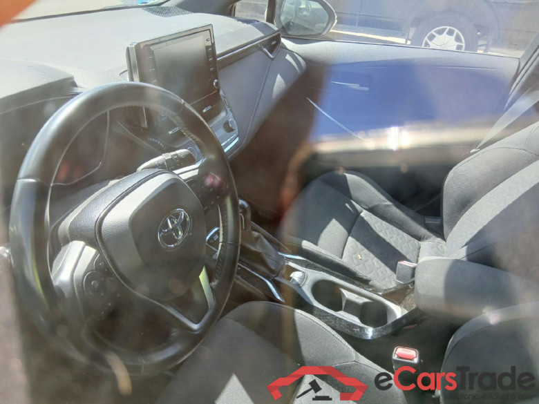 TOYOTA Corolla 1.8 125H ACTIVE TECH E-CVT (CX)  SIN LLAVES #3
