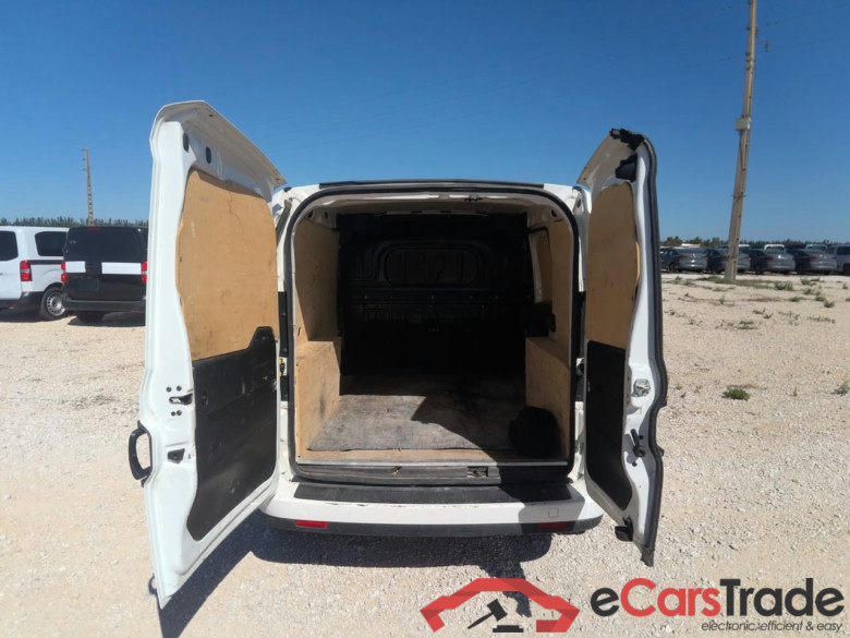 DOBLO CARGO 16MJT 105 PR LOUNG #6
