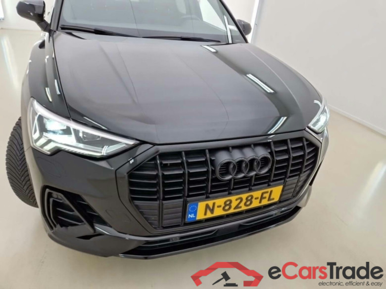 AUDI Q3 45 TFSI E S EDITION #5