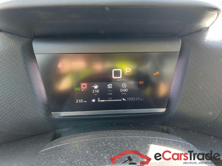 CITROEN C4 / 2020 / 5P / berlina con portón BlueHdi 130 S&S EAT8 Feel Pack #4
