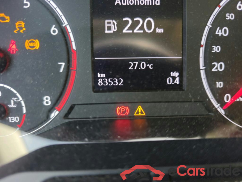 VOLKSWAGEN T-Cross / 2018 / 5P / todoterreno Advance 1.0 TSI 85kW (115CV) DSG (AC) #5