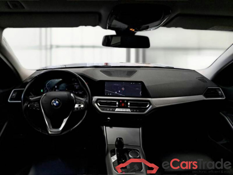 BMW SERIE 3 / 2018 / 5P / STATION WAGON 318D 48V BUSINESS ADVANTAGE TOURING AUTO #3