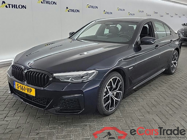 BMW 5 Serie Sedan 530e Business Edition Plus 4D 215kW #1