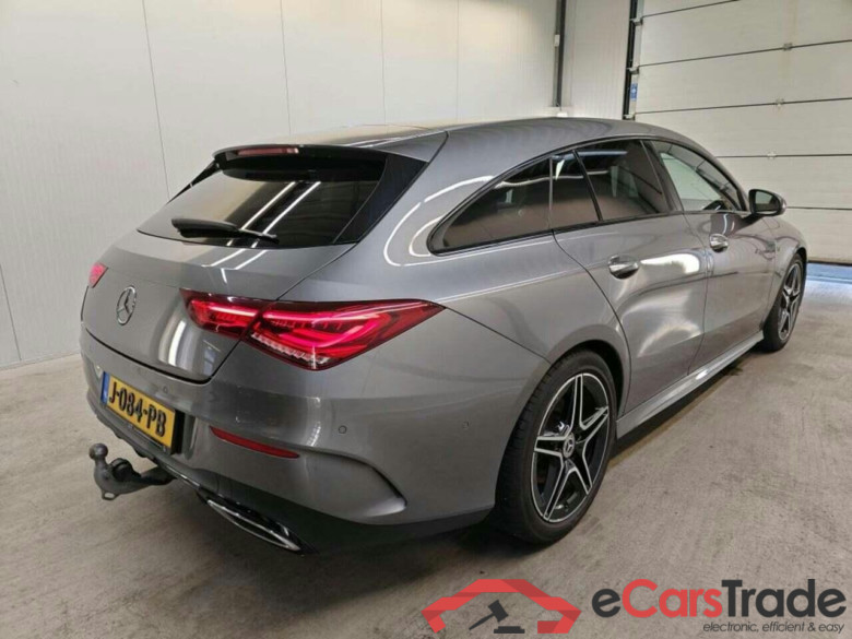 MERCEDES-BENZ CLA-klasse Shooting Brake 200 Bns Sol. AMG #2