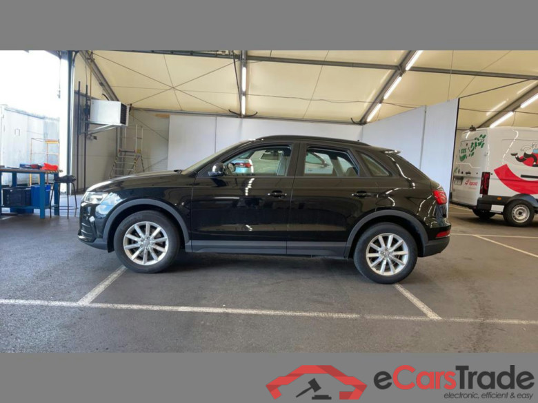 AUDI Q3 1.4 TFSI Xenon Navi Klima PDC ... #2