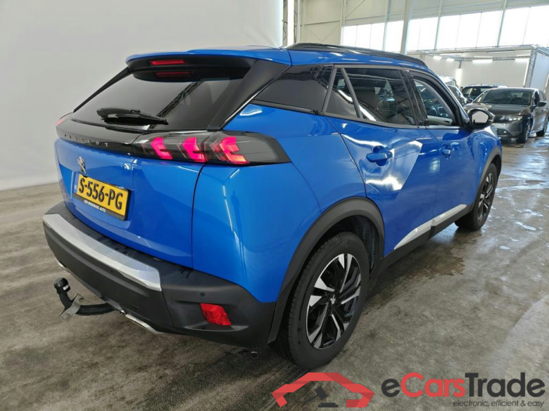 Peugeot 2008 Allure Pack 1.2 Puretech 130 5d #2