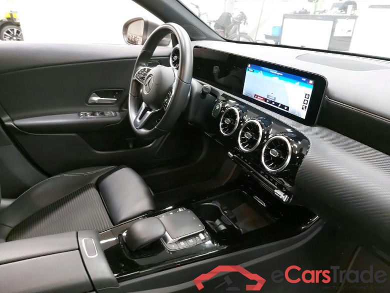 MERCEDES - MER CLA SHOOTING BRAKE 250 e 218PK Business Line * HYBRID * #3