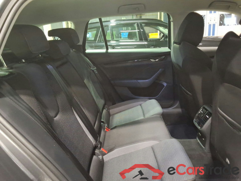SKODA Octavia 1.0 TSI 81KW CLEVER #5