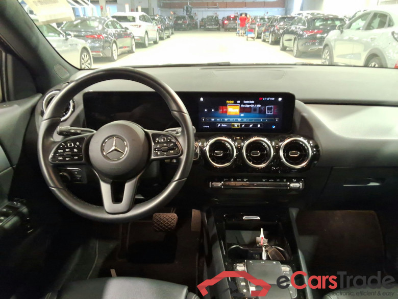 MERCEDES-BENZ GLA 1.3 GLA 250 E DCT BUSINESS SOLUTION #6