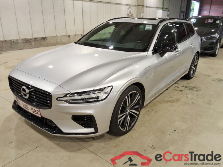 VOLVO V60 2.0 T6 RECHARGE AWD GEARTR R-DESIGN