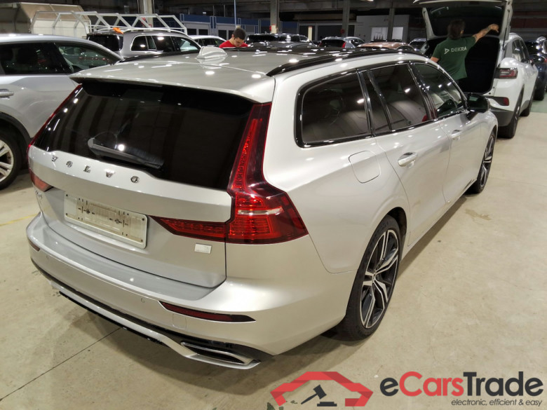 VOLVO V60 2.0 T6 RECHARGE AWD GEARTR R-DESIGN #4