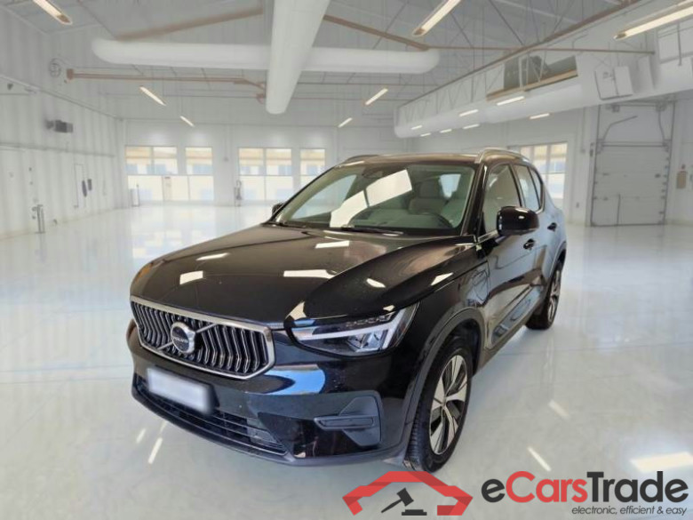 VOLVO XC40 / 2021 / 5P / SUV T4 RECHARGE PLUG-IN AUTO PLUS BRIGHT
