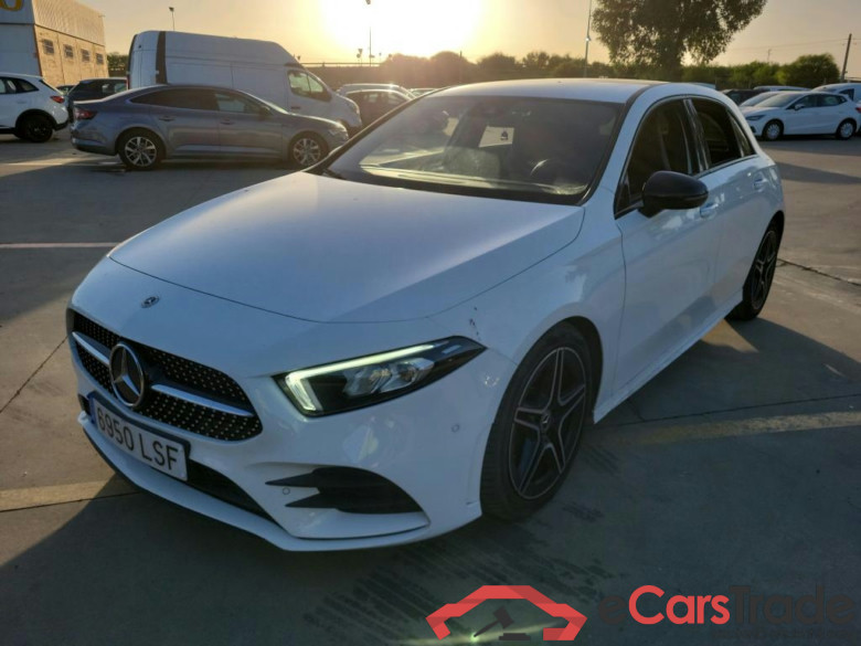 MERCEDES-BENZ Clase A / 2018 / 5P / berlina con portón A 200 d