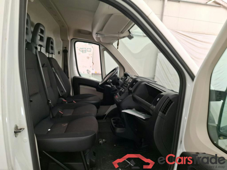 PEUGEOT Boxer / 2014 / 4P / Fourgon tôlé BLUEHDI 110 PREMIUM PACK 330 L1H1 #6