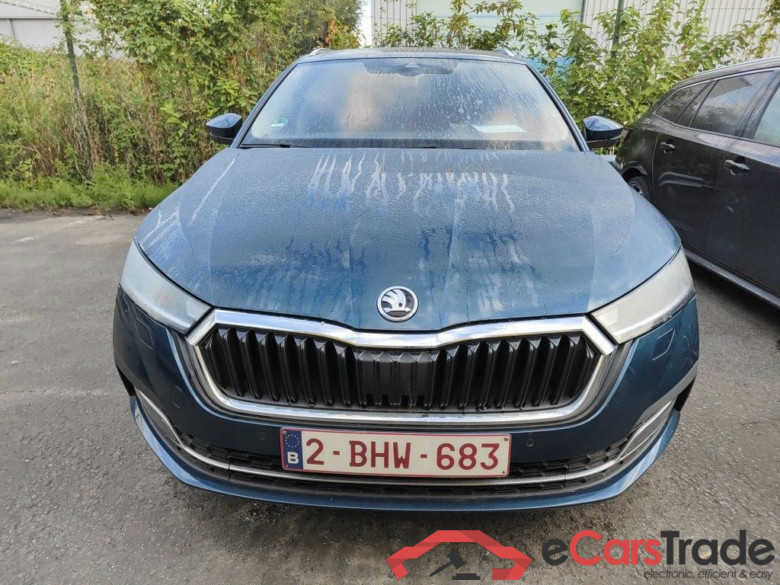 Skoda Octavia Combi 1.0 TSI eTec 81kW DSG7 Clever 5d !! Technical issues !! #5