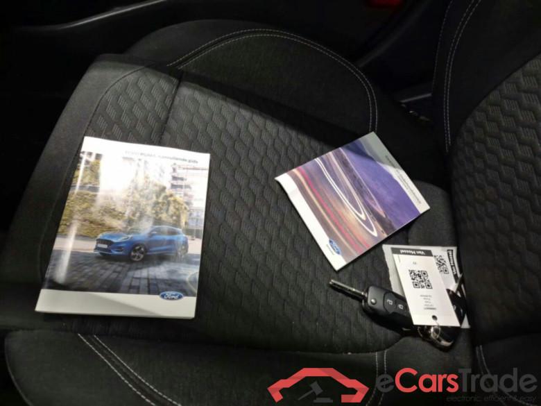 FORD PUMA 1.0 EcoBoost Hybrid Titanium #6