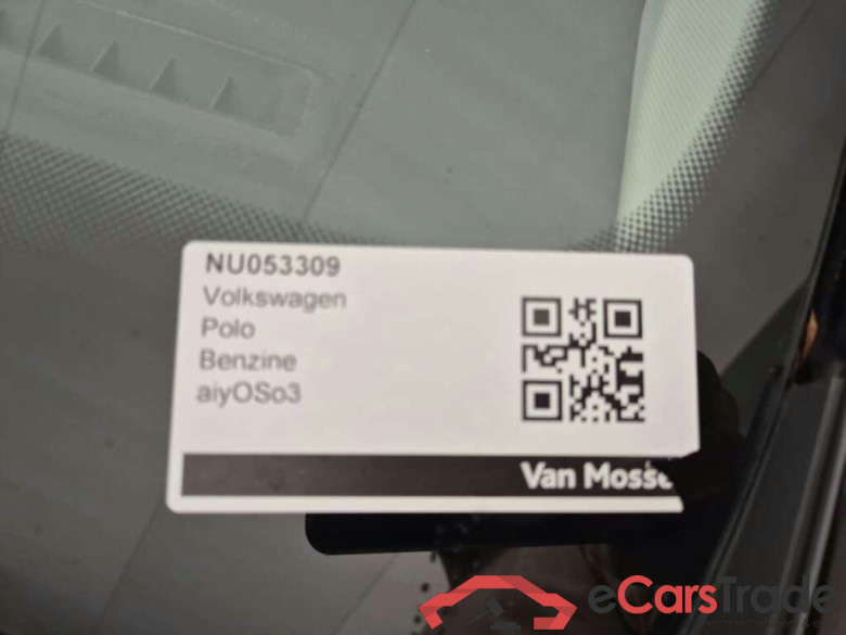 VOLKSWAGEN POLO 1.0 TSI Life Bns #4