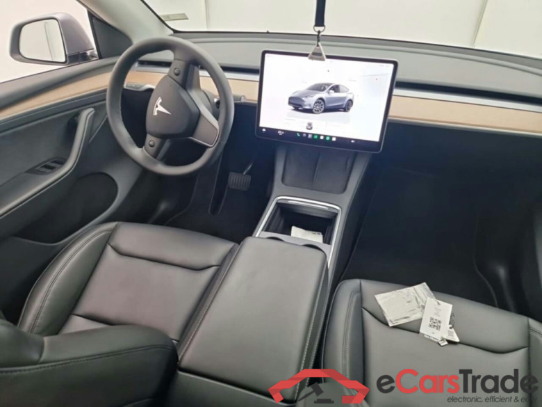 Tesla Model Y Long Range AWD 75kWh Autopilot #3