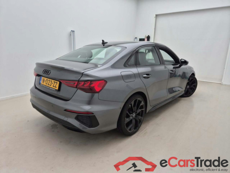AUDI A3 Limousine 35 TFSI S edition #2